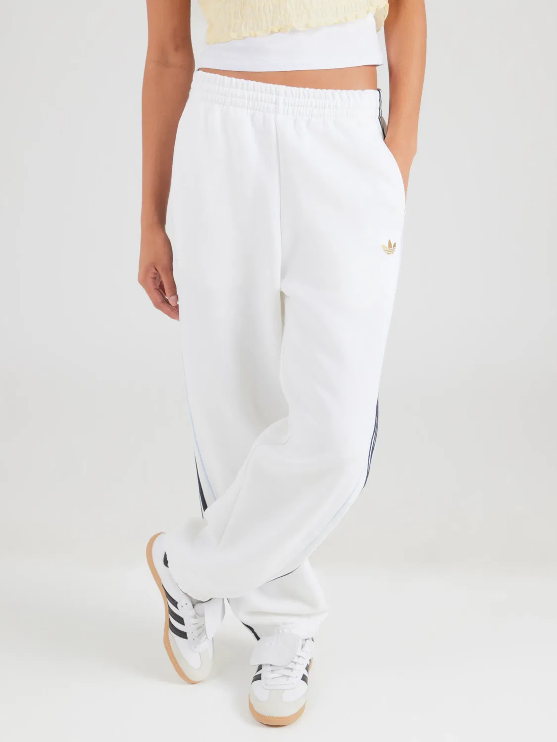 Зауженные брюки Adidas Originals Adicolor белого цвета — фото 3