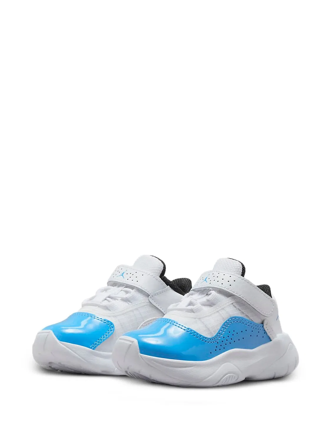 Кроссовки Air Jordan 11 CMFT Low Jordan Kids, белый