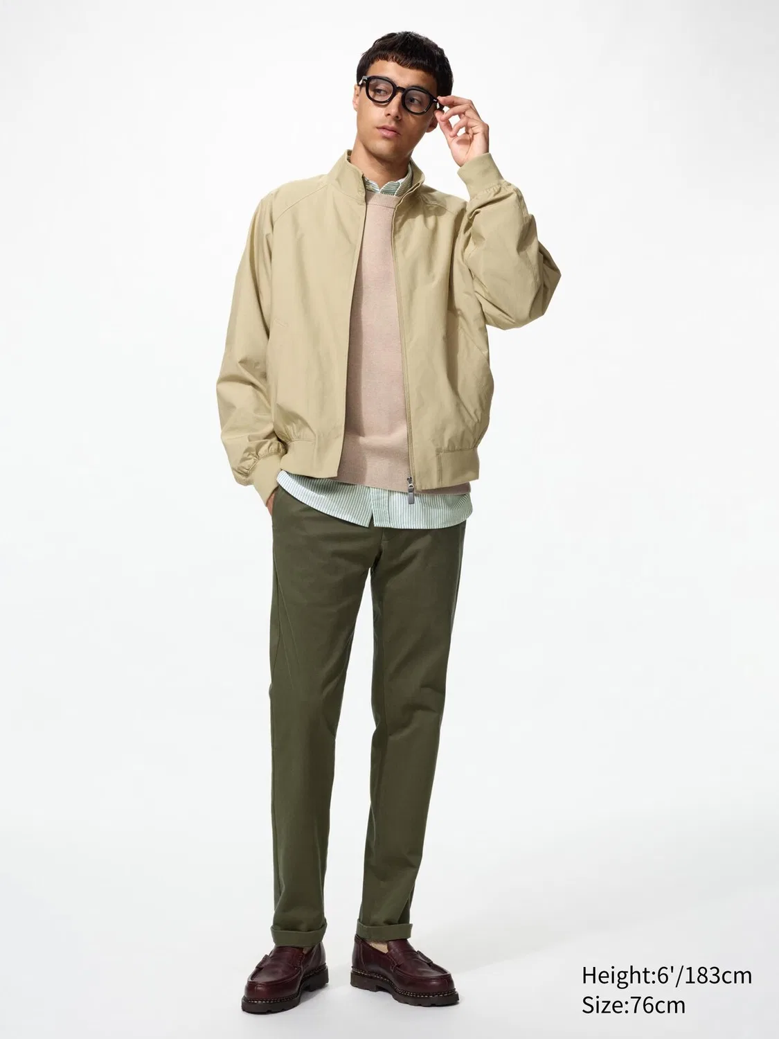 Брюки чинос Uniqlo, узкие, оливковый