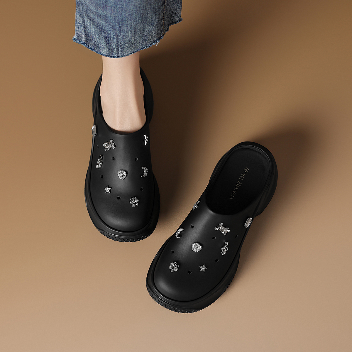 Rosa Bianca Женские сабо черные с овечьей стелькой, цвет Black (Sheepskin Insole) — фото 4