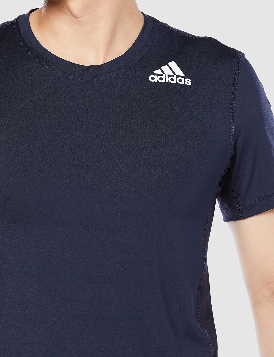Мужская футболка adidas Techfit с коротким рукавом (47891) — фото 4