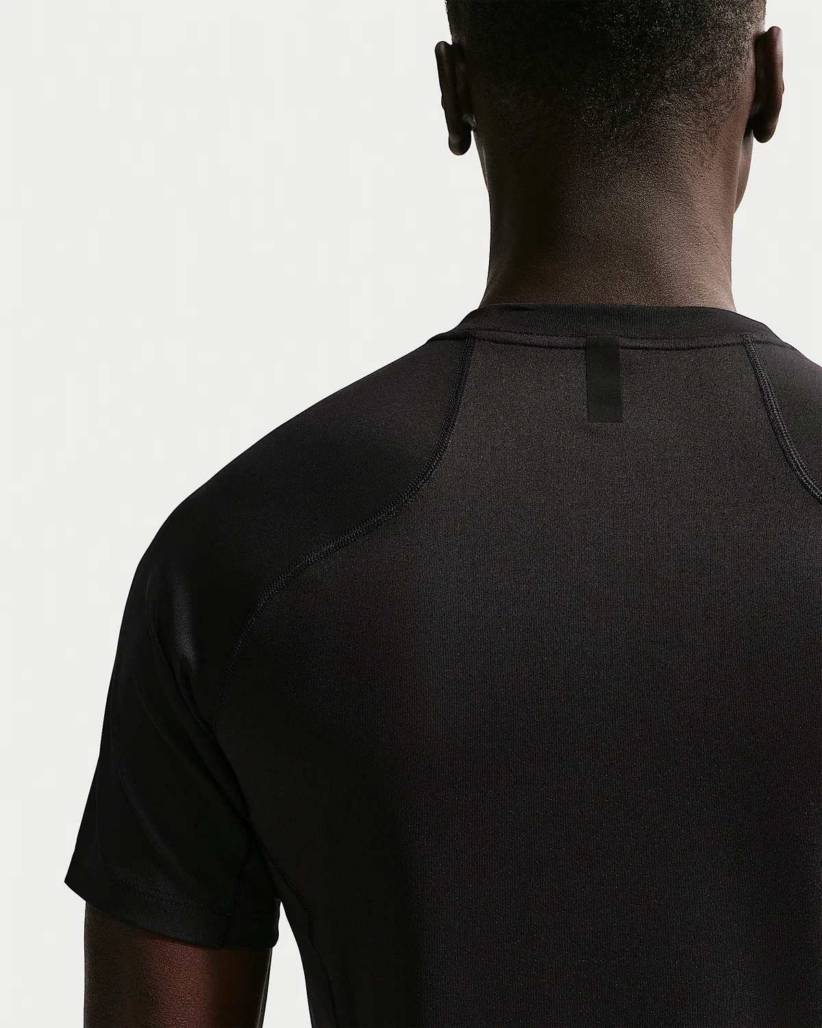 Мужская футболка Dri-FIT с коротким рукавом Nike Pro Training, Black/White — фото 2