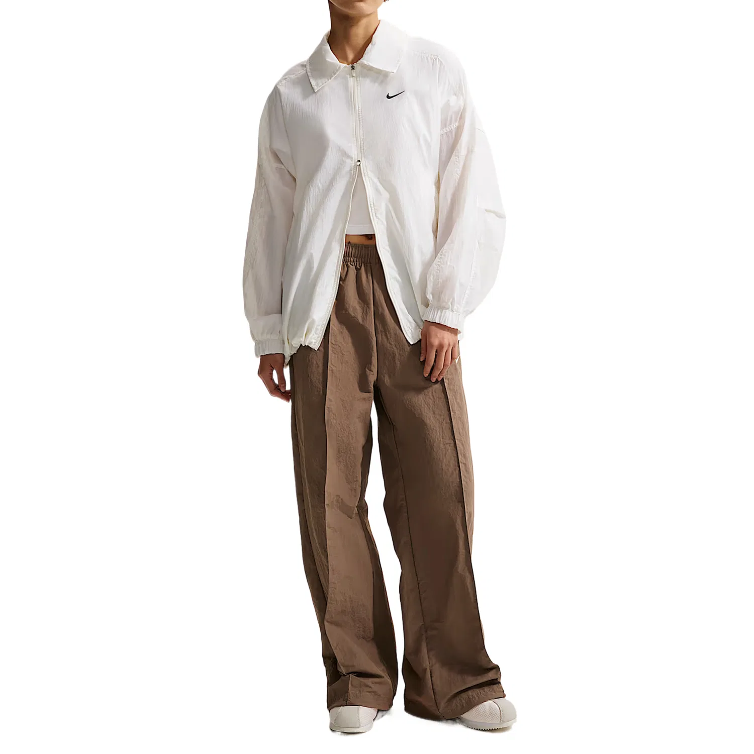 Куртка женская Sail White/Black, лацкан, средняя посадка Nike