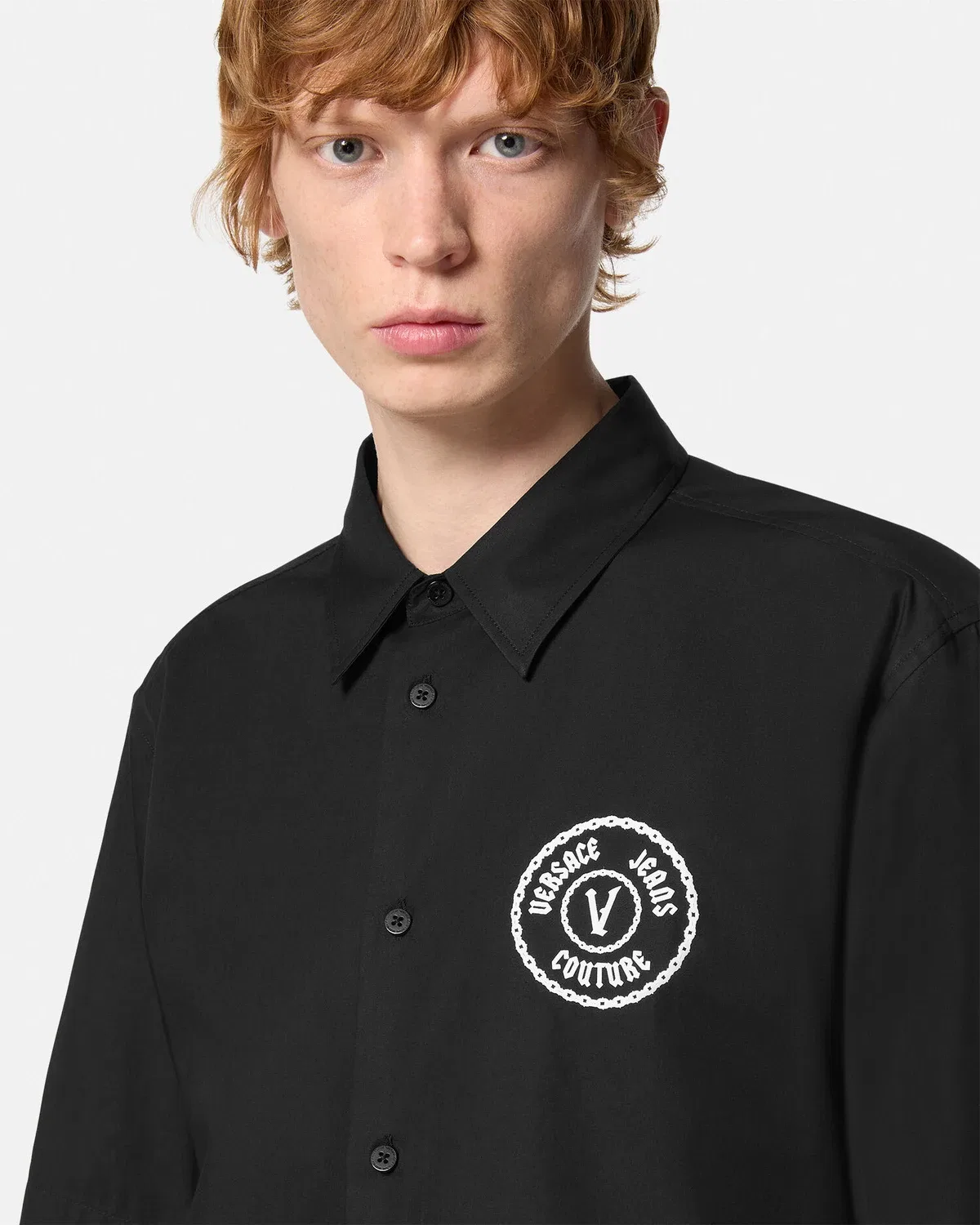 Рубашка прямого кроя с цепочным V-эмблемой VERSACE, черный — фото 3