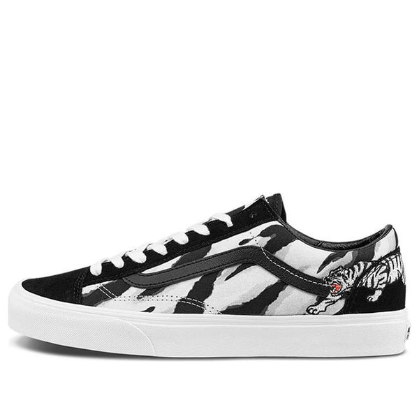 

Кроссовки style 36 low-top sneakers black/white Vans, черный