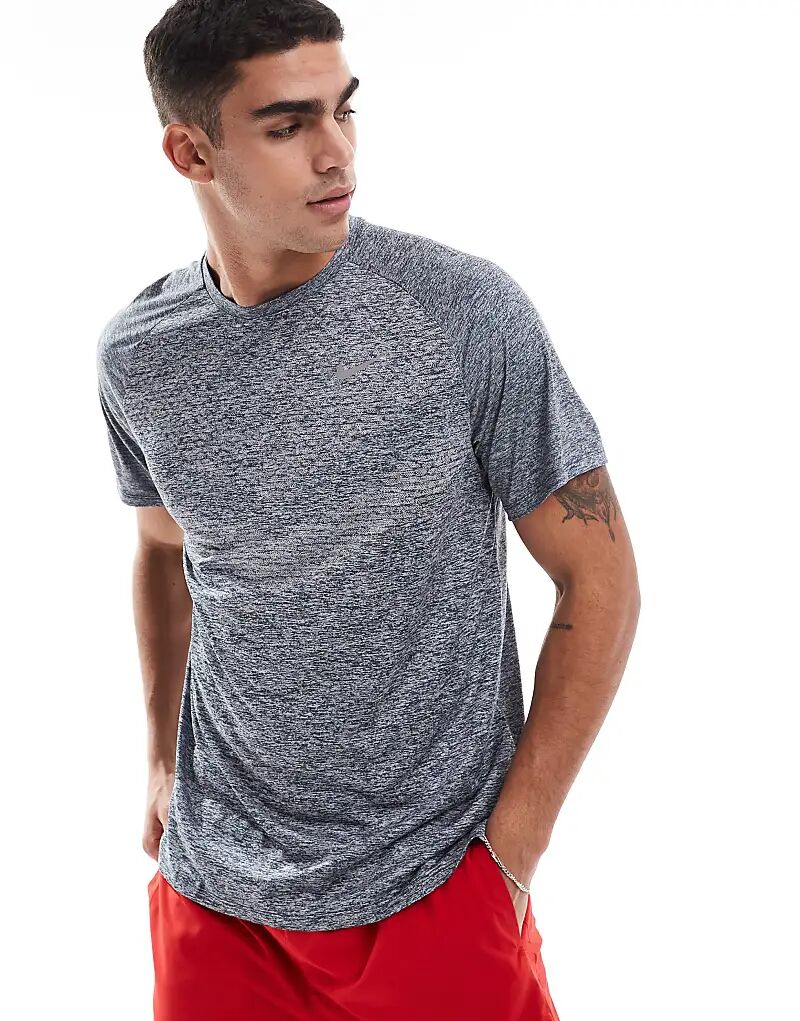 

Топ с короткими рукавами Dri-FIT Stride темно-синего цвета Nike Running