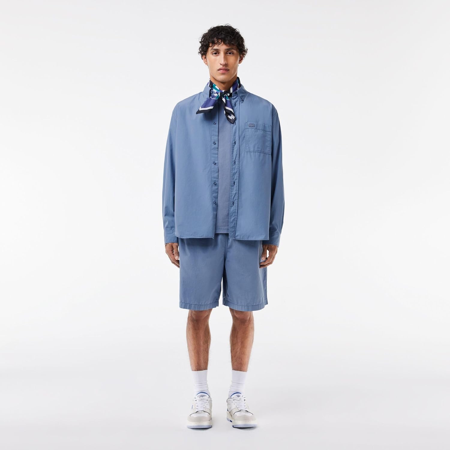 Lacoste мужская длинная рубашка свободного кроя из поплина, Stonewash — фото 2