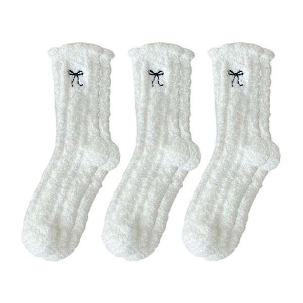 

Женские носки 3-pack с вышитым бантом и мягкой плюшевой текстурой Anna-Kaci, White