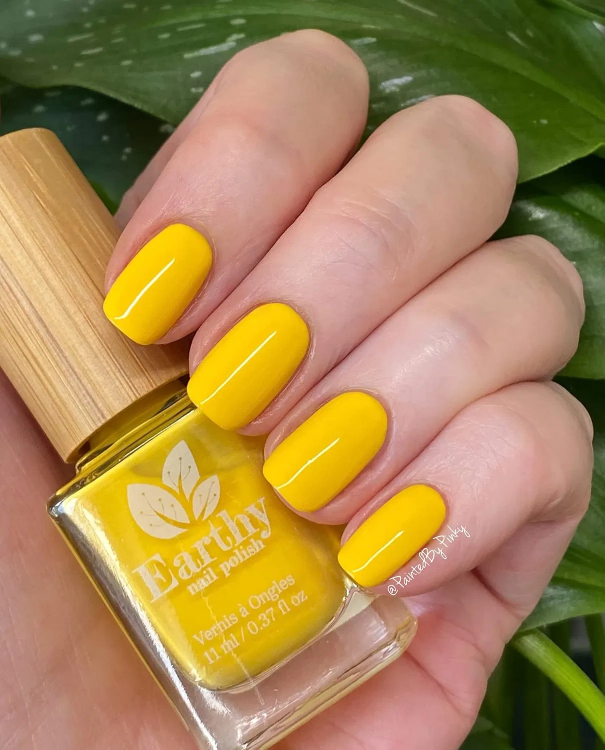 Лак для ногтей «Buttercup yellow» 11 мл от Earthy Nail Polish Earthy Nail Polish — фото 2