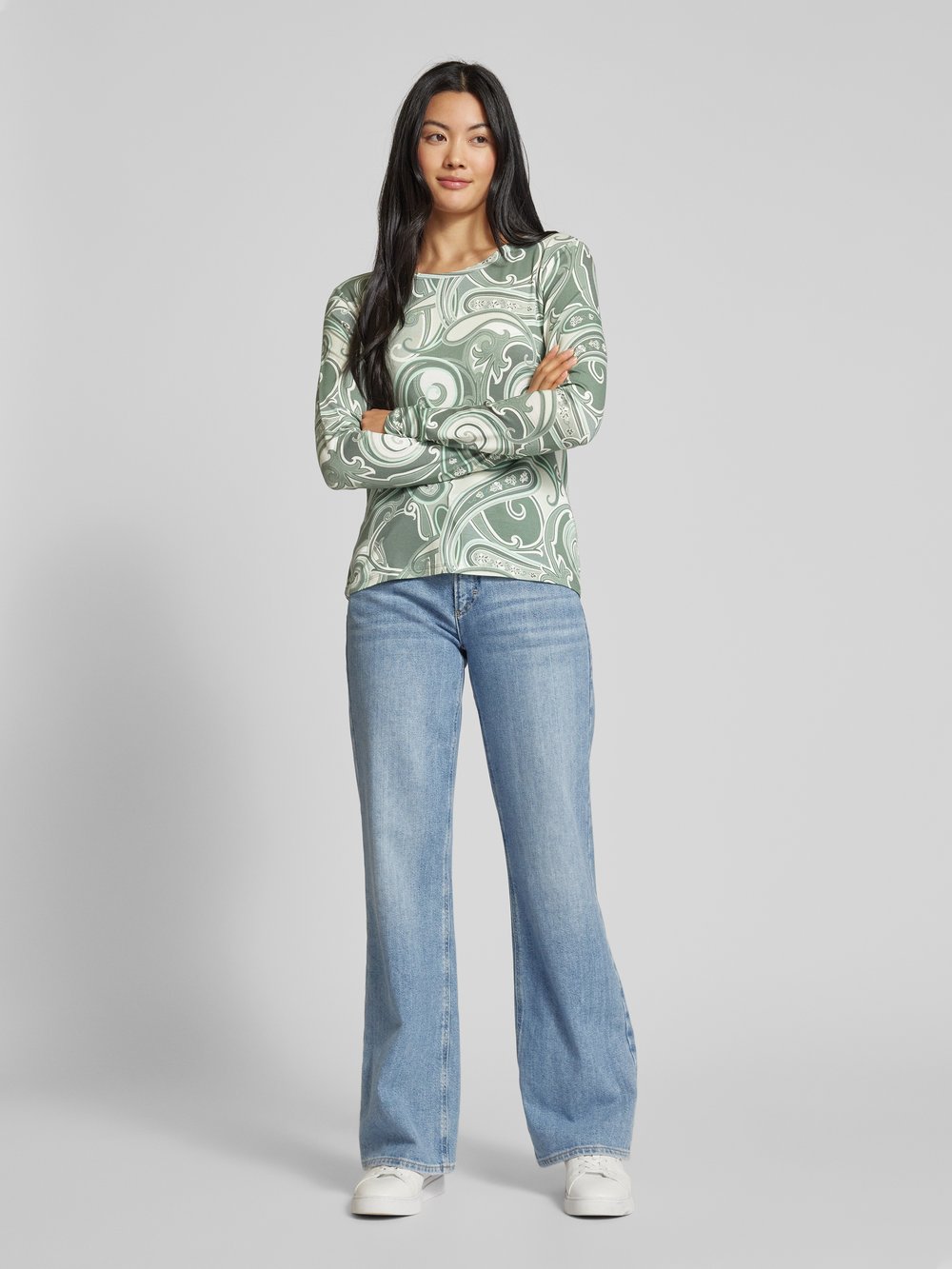 

Лонгслив с ребристым круглым вырезом monari, оливковый