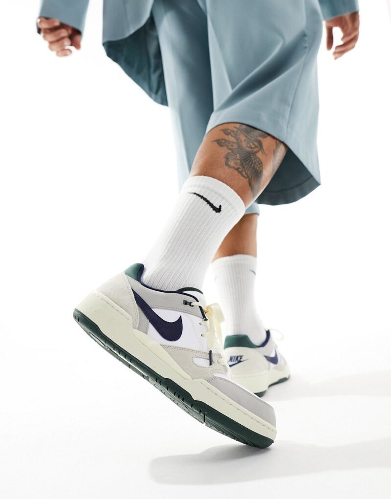 

Nike - Full Force LO - кремово-зеленые низкие кеды
