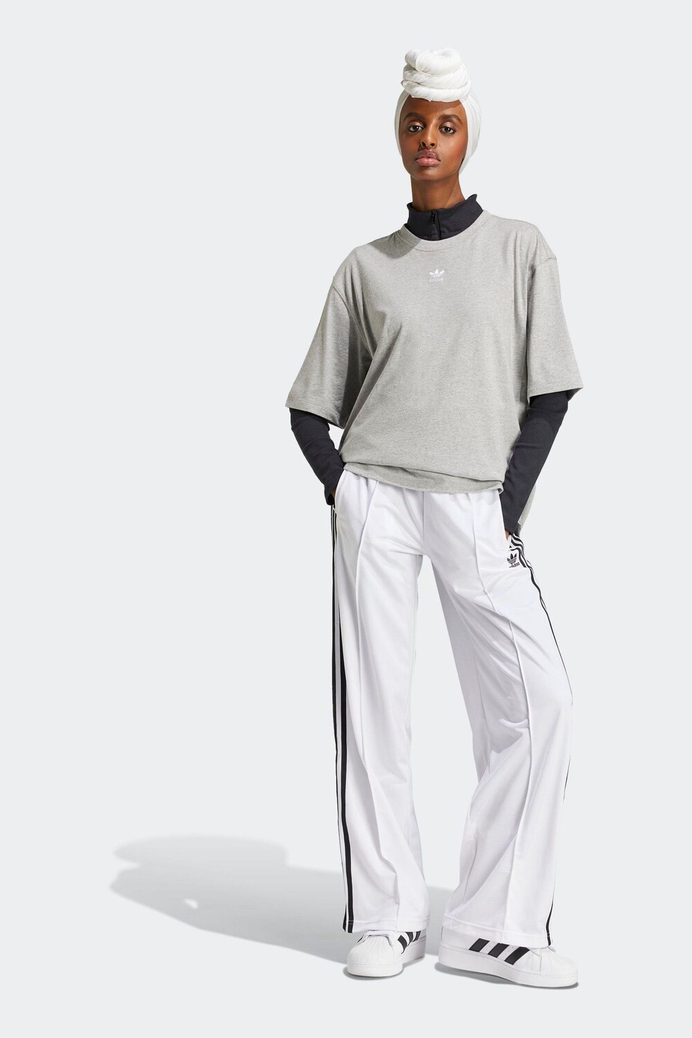 Футболка Boyfriend из 100% хлопка, базовая модель Adidas Originals, серый — фото 4