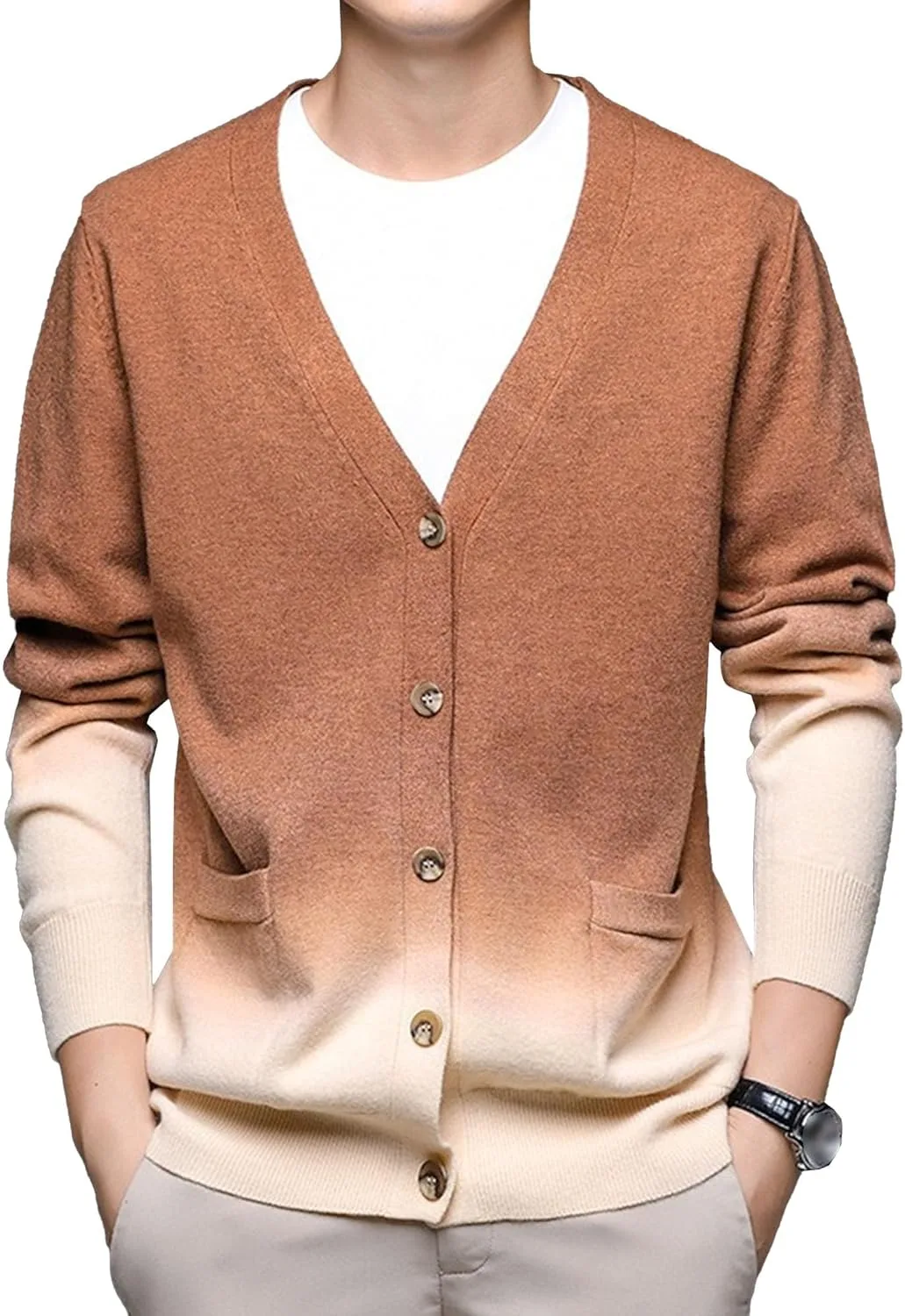 

Мужской вязаный кардиган с V-образным вырезом и пуговицами