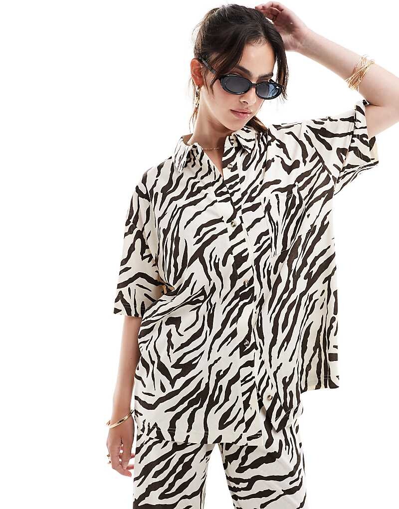 

ASOS DESIGN – Рубашка из фактурного льна с полосками под зебру, часть комплекта