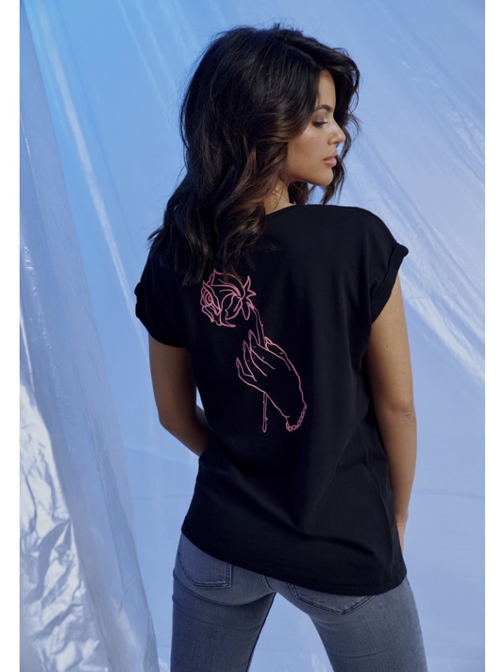 

Футболка Mister Tee Shirt, черный