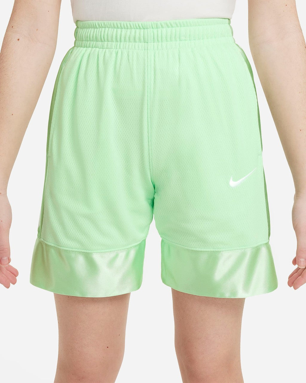 

Детские шорты Nike Dri-Fit Elite 23, цвет Vapor Green, с завязками на талии, модель NWO114