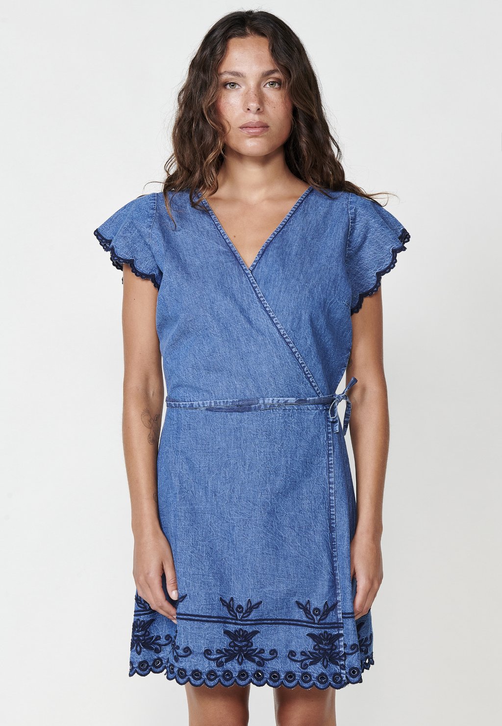 

Джинсовое платье SHORT SLEEVE Koroshi, темно-синий