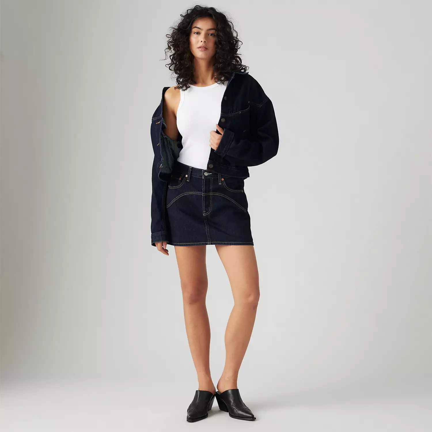 

Юбка Western Icon Levi's, цвет Dream Nice Dreams - Dark Wash