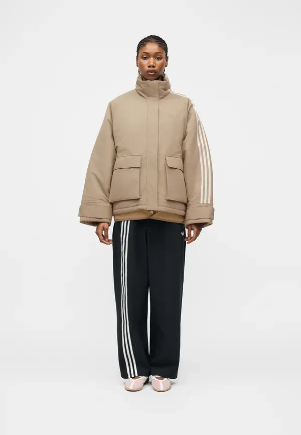 Куртка зимняя Adidas Originals, бежевый