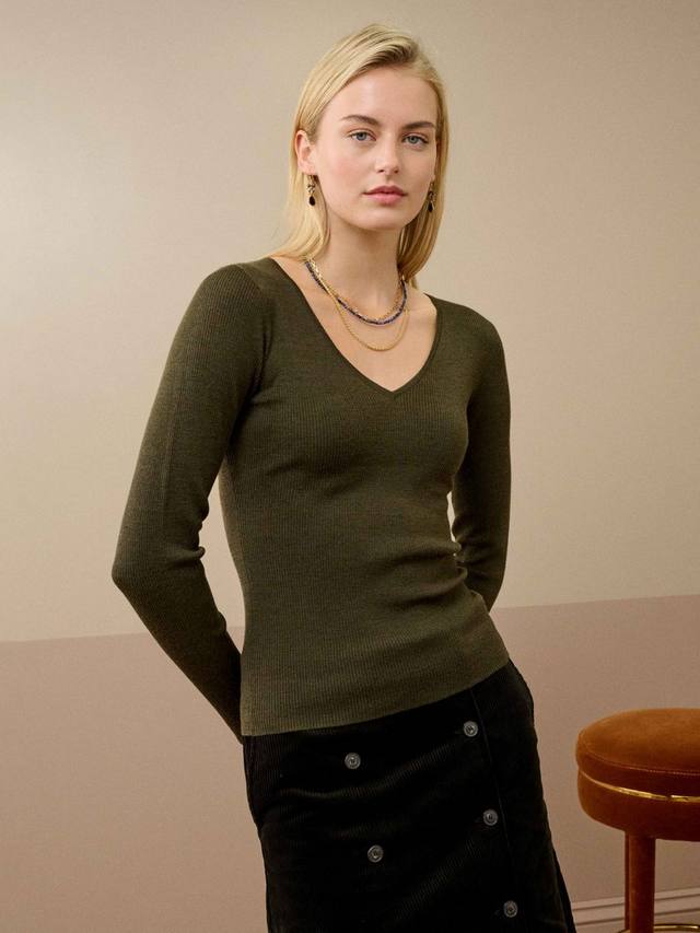 

Вязаный джемпер из чистой мериносовой шерсти с V-образным вырезом Brora, Olive