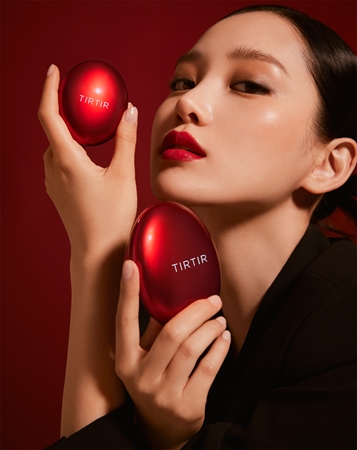 Долговечная основа в губке TIRTIR Mask Fit Red Cushion, 43N Deep Cocoa 18 g — фото 2
