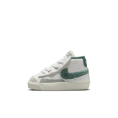 

Кроссовки Nike Blazer Mid '77, цвет Summit White/Phantom/Light Pumice/Bicoastal