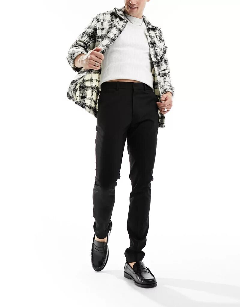 

Черные брюки узкого кроя ASOS