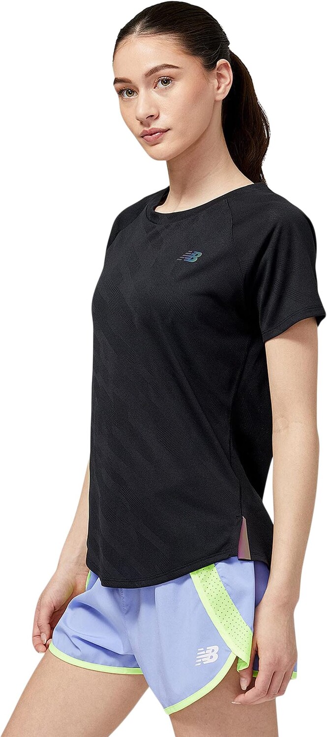 

Футболка New Balance Q Speed Jacquard Short Sleeve, черный