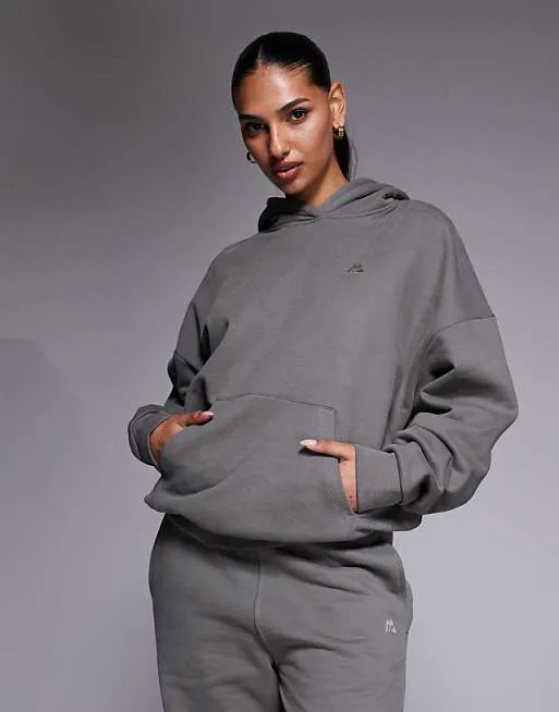 

Темно-оливковое худи Montirex Form