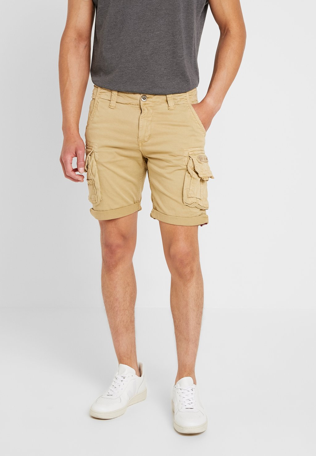 

Шорты CREW Alpha Industries, песочный