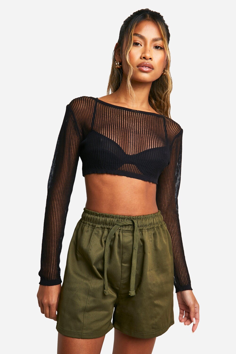 

Базовые шорты-карго boohoo, хаки