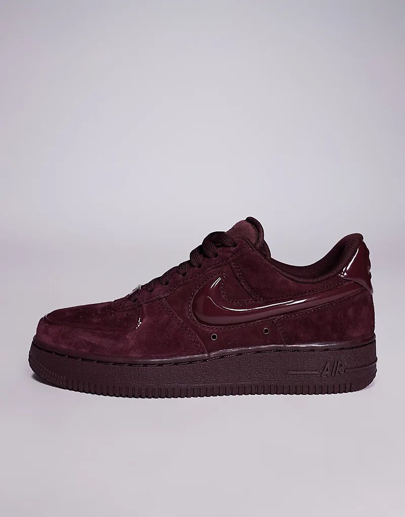 Кроссовки Nike Air Force 1 '07 с принтом «пузырь» бордового цвета — фото 2