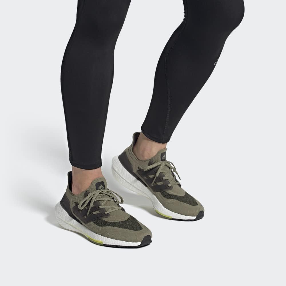 Мужские кроссовки Adidas Ultraboost 21, черный/зеленый/желтый — фото 4