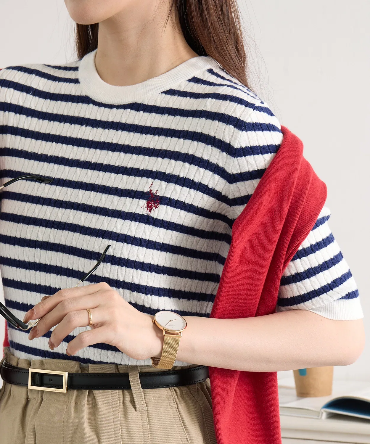 Свитер с круглым вырезом U.S. POLO ASSN. с косами, бело-синий