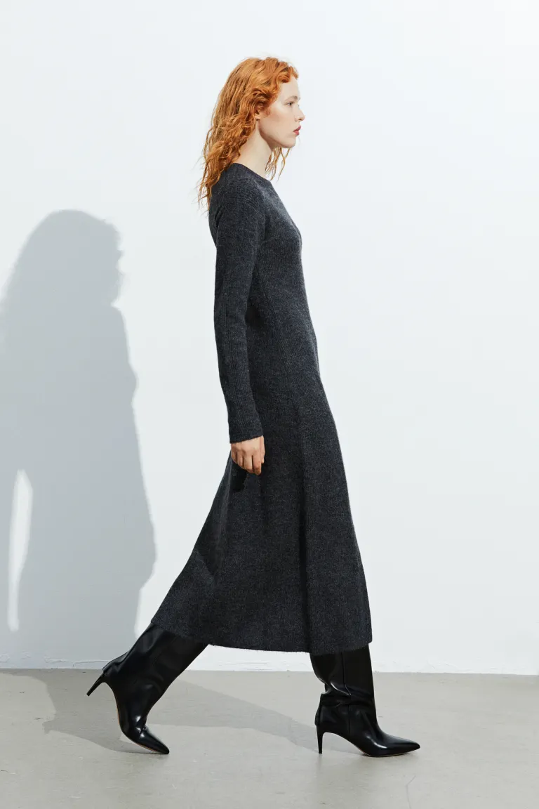 

Платье из эластичного трикотажа H&M, серый