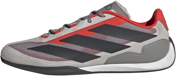 Кроссовки Adidas Feroza Audi Revolut F1 Team, черный/красный/жемчужный