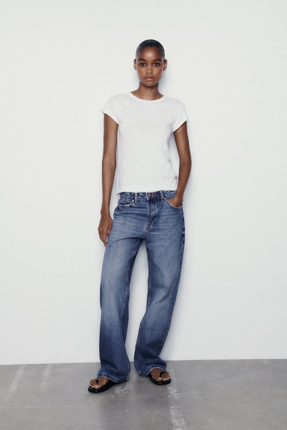 

Хлопковая футболка с двойной акцией ZARA, белый