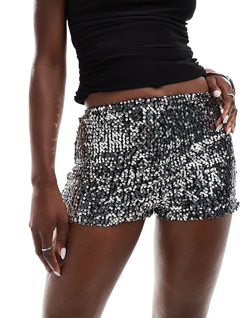 

Шорты с пайетками серебристого цвета ASOS DESIGN