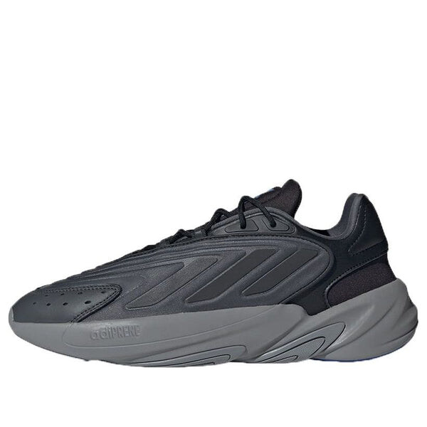 

Кроссовки оригиналы ozelia Adidas, черный