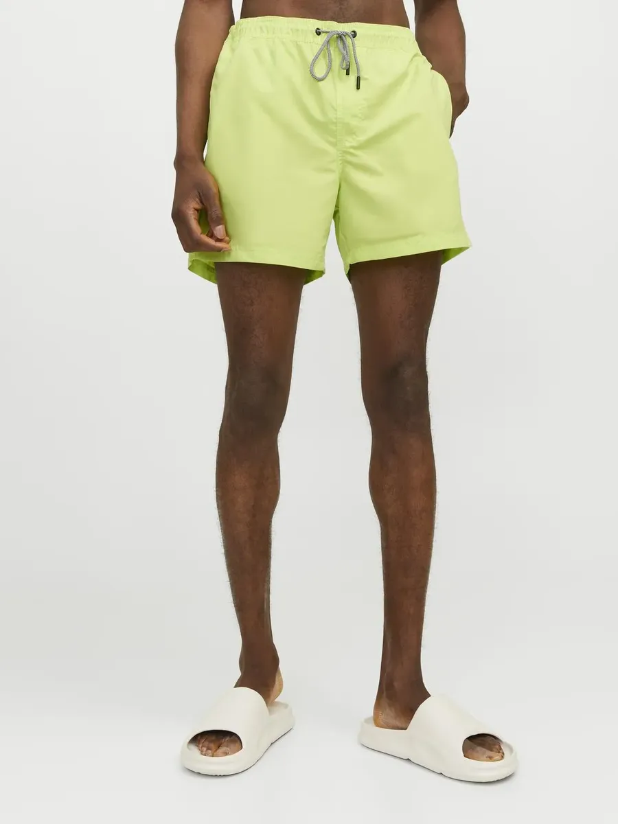 

Шорты для плавания Jack & Jones "JPSTFIJI JJSWIM SOLID SN LY", облегающие шорты для плавания для пляжа из переработанной пряжи, цвет Wild Lime