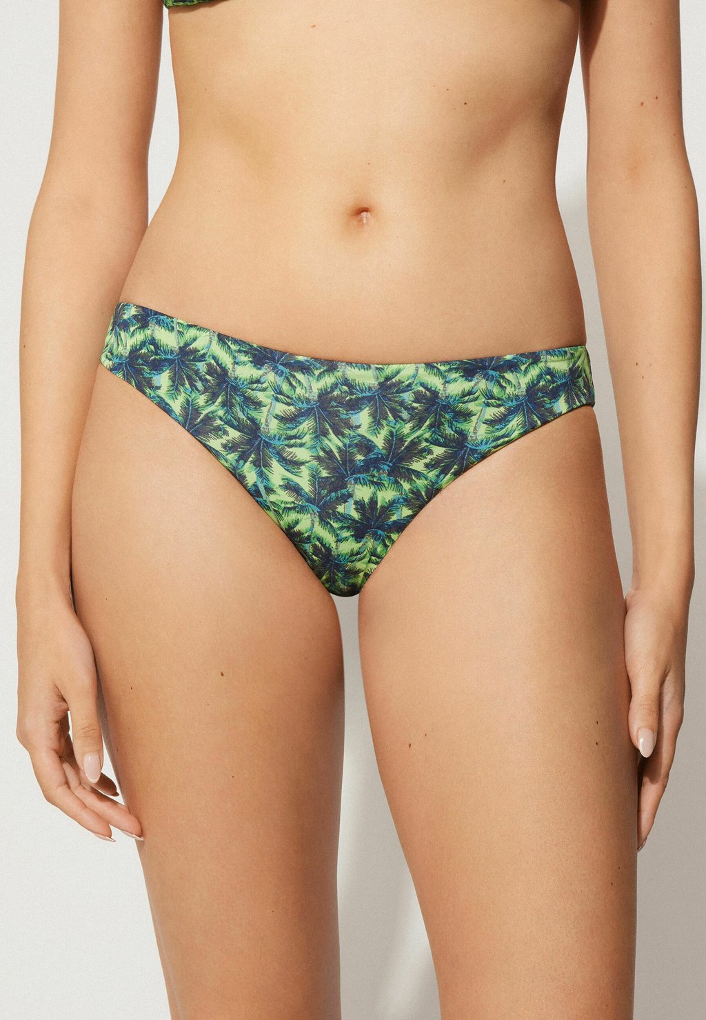 

Плавки бикини TROPIC ISLAND Tezenis, зеленый