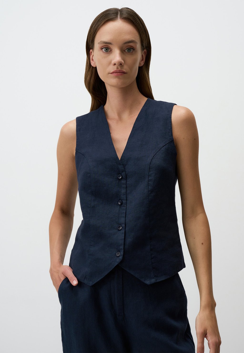 

Жилет V-NECK SLEEVELESS PLAIN Jimmy Key, темно-синий