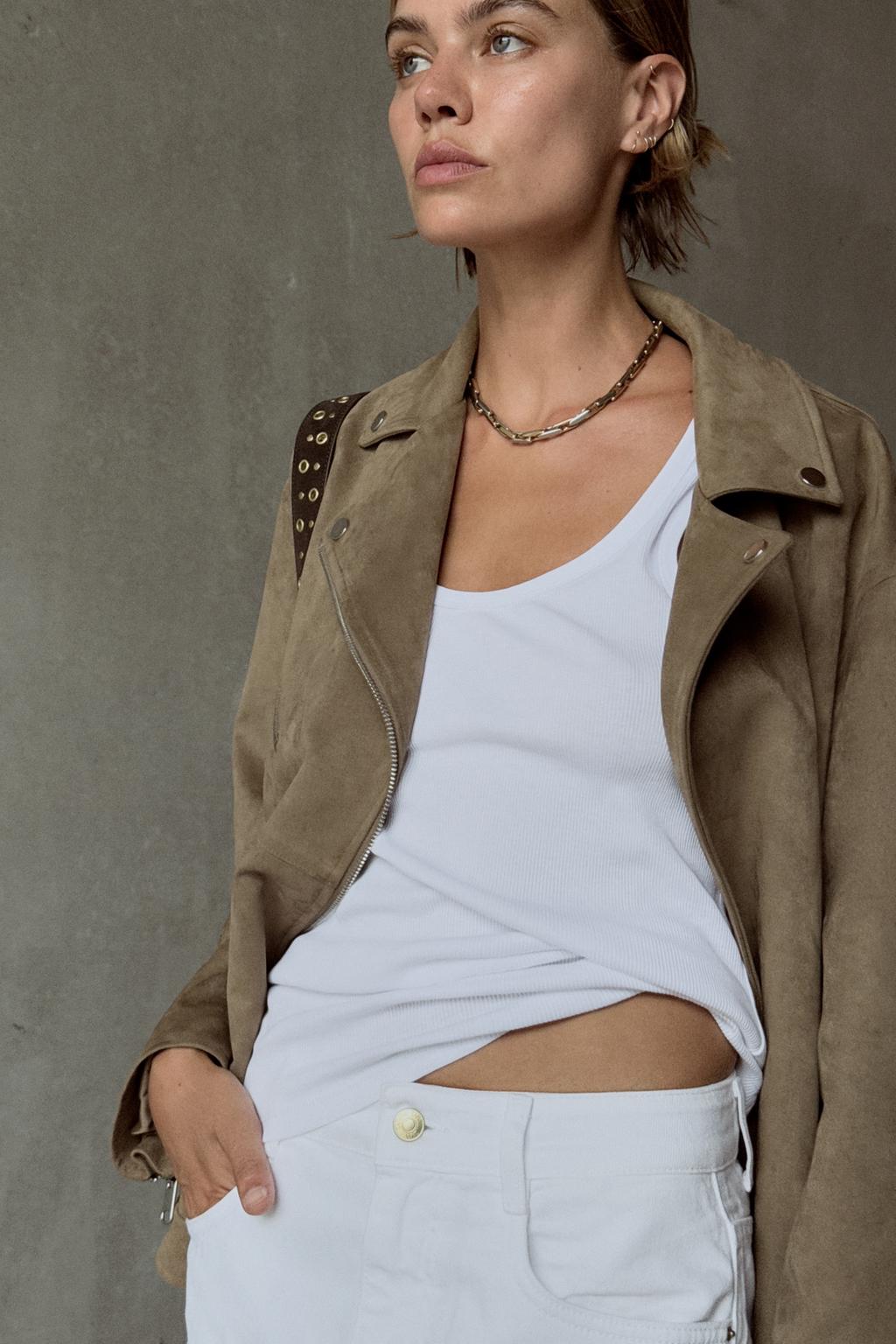 

Байкерская куртка из искусственной замши ZARA, кэмел