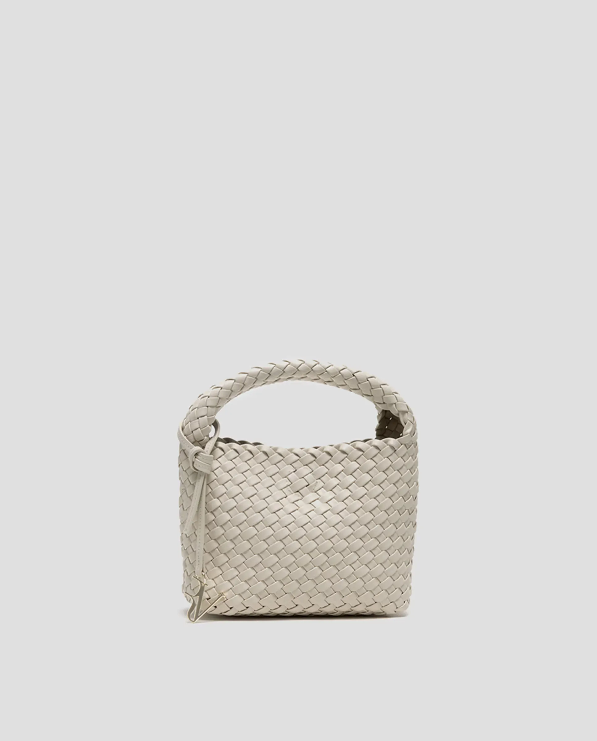 

Женская сумка Paula Clutch из плетеной кожи Roberto Verino, цвет Crudo