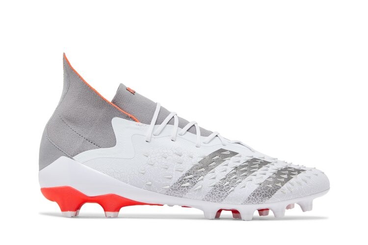 

Кроссовки Adidas Predator Freak.1 AG, белый