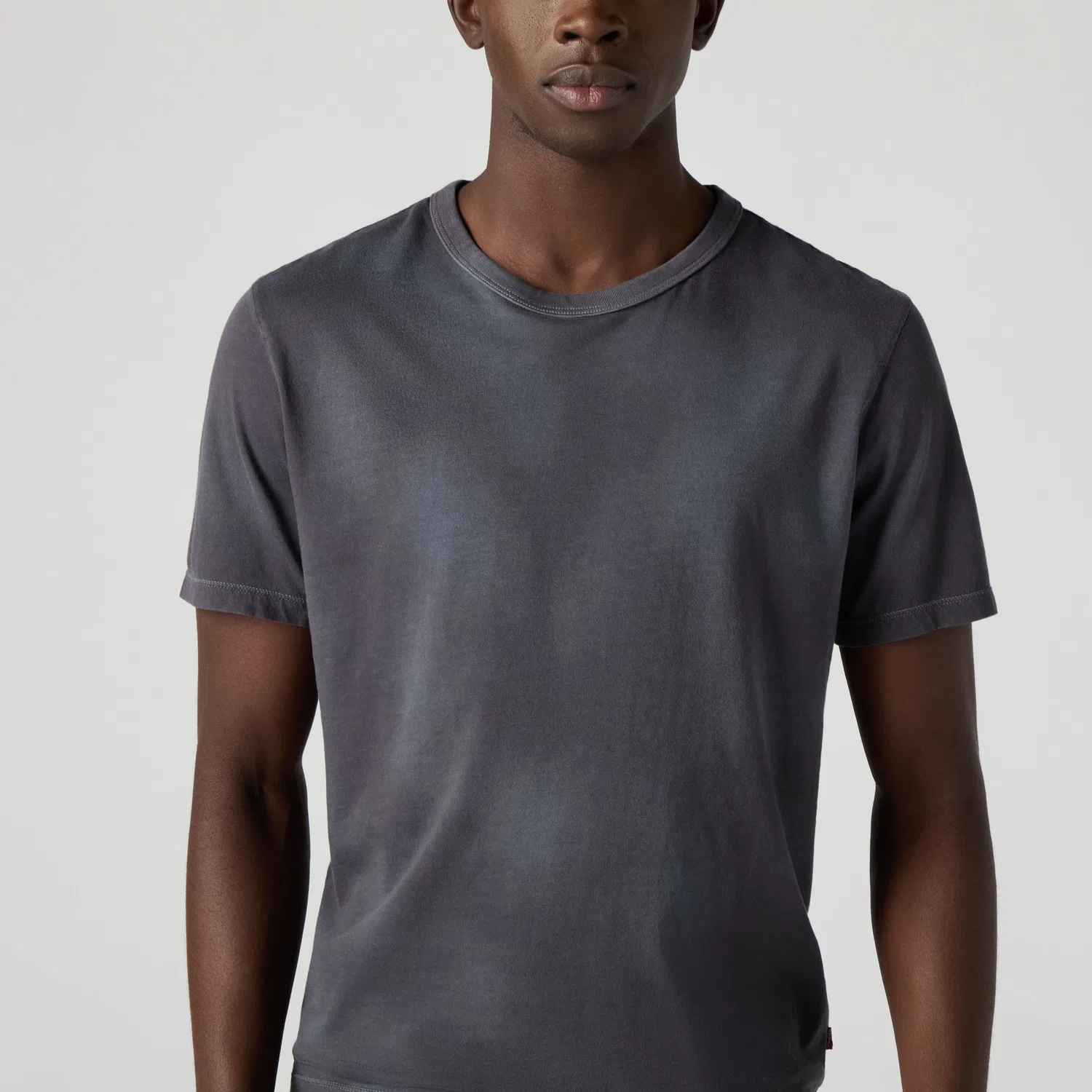 Футболка, окрашенная методом «засухи» Levi's, Black — фото 2