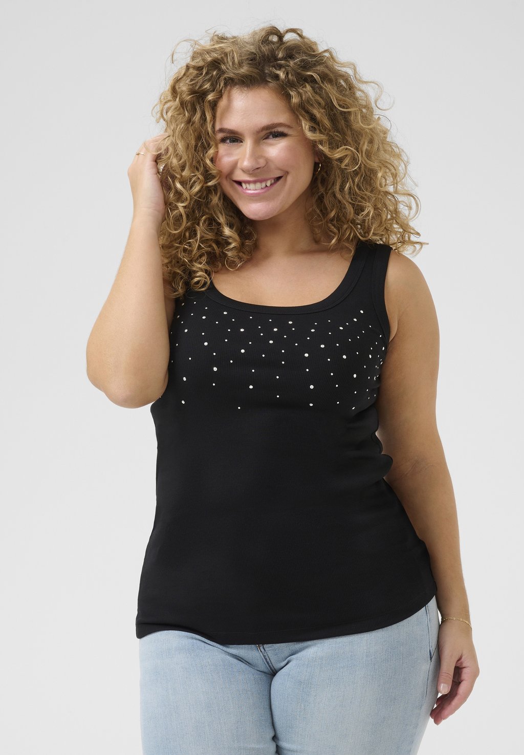 

Топ TANK Kaffe Curve, цвет Black Deep