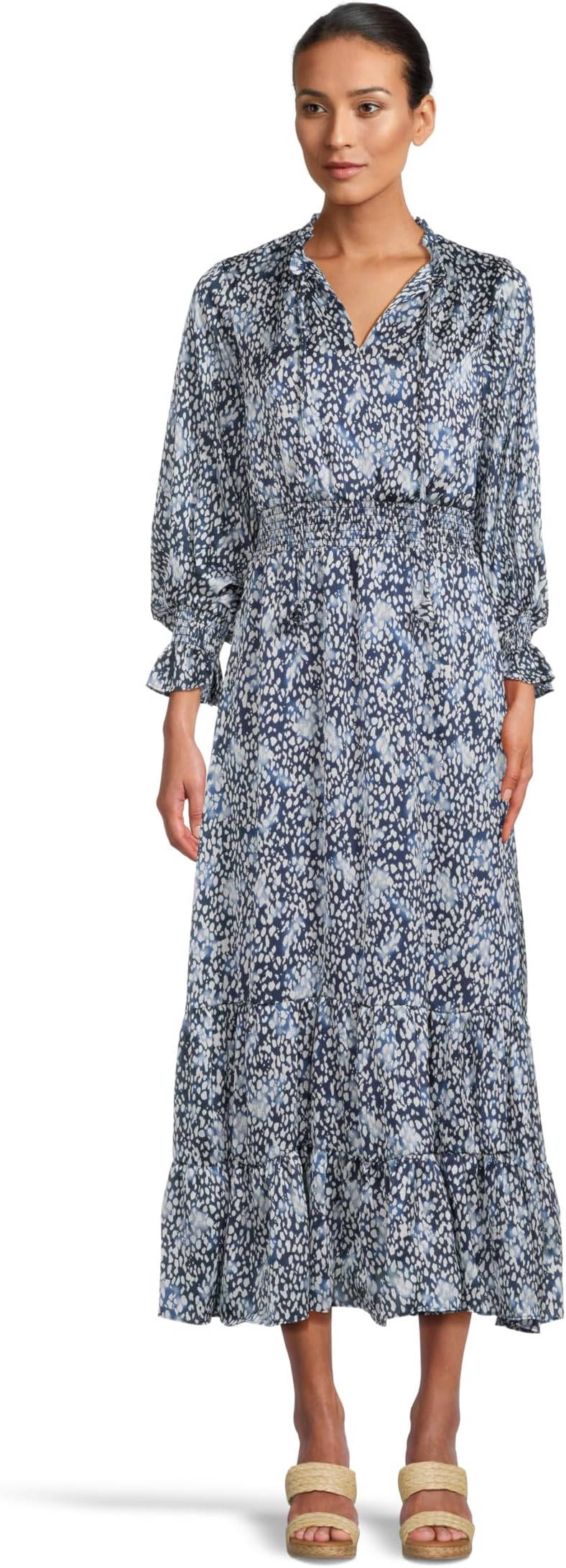 

Платье Vince Camuto Long Sleeve Smocked Waist Tiered Ruffle Maxi, цвет Classic Navy