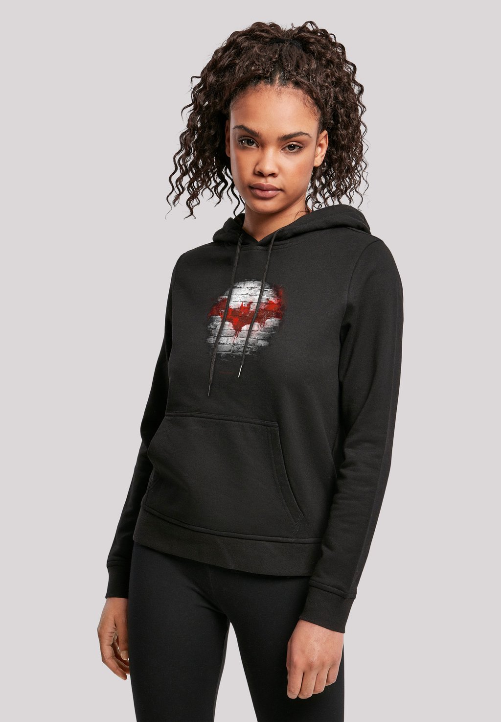 

Толстовка DC COMICS BATMAN SUPERHELD LOGO WALL F4NT4STIC, черный