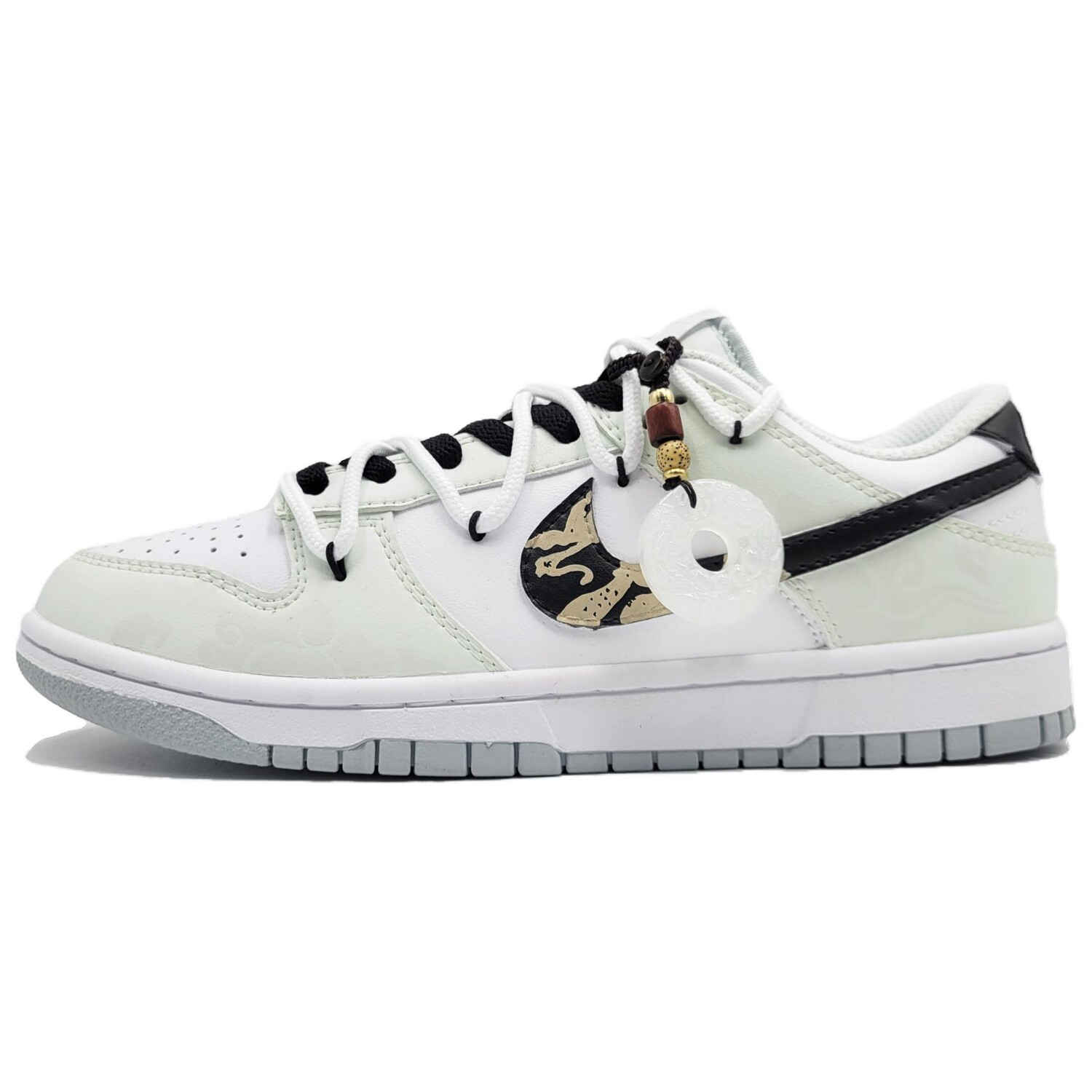 

Кроссовки Nike Dunk Skateboarding Shoes Women's Low-top White/Turquoise, белый/черный